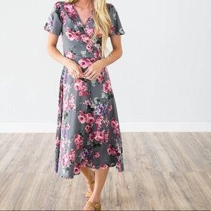 Stevie & Co Floral Midi Dress
